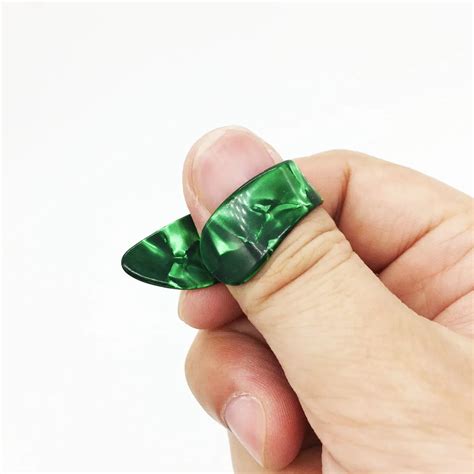 1 Piece Thumb Finger Guitar Pick Celluloid Mediator Thumbpick For ...