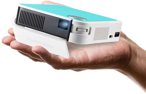 Best Portable Projectors 2025 - Celle Bethena