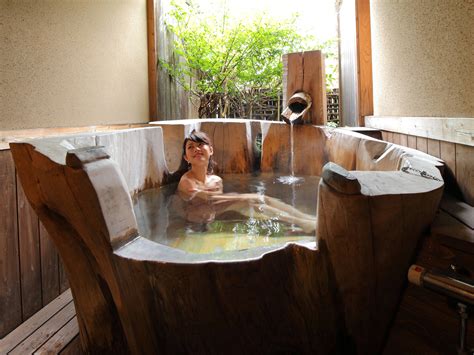 11 Top Japan Hotels: Traditional Ryokan, Onsen Retreats & Arty Resorts ...