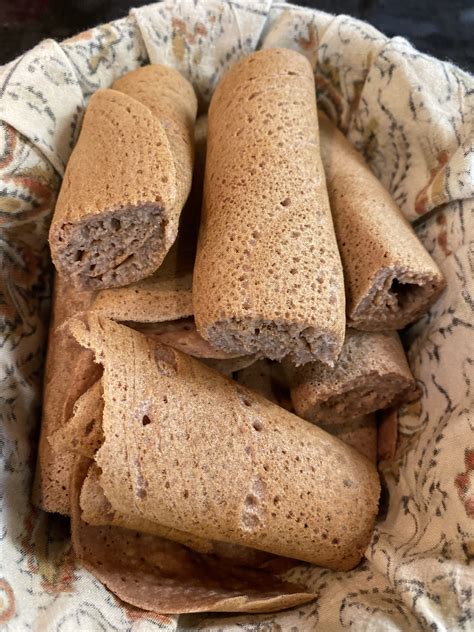Injera – Ethiopian Bread (Quick)