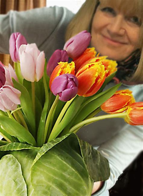 DIY Easter Tulip Arrangement – European Floral Design School