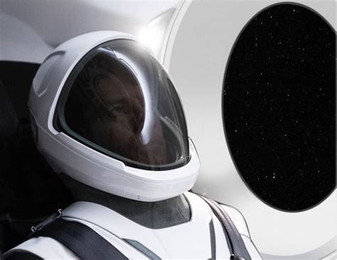 Elon Musk Reveals First Ever Photo Of SpaceX Spacesuit - UNILAD