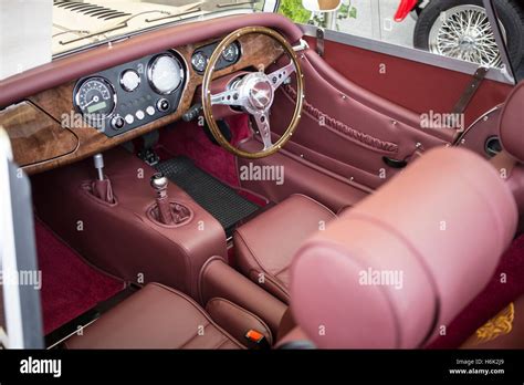 Dashboard & Interior of Morgan Sports Car showing Yarwood Imperial Leather and Motorlita wooden ...