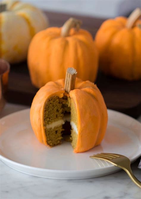 Pumpkin Mini Cakes | Pumpkin recipes dessert, Fall dessert recipes ...