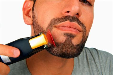 Best Mustache Trimmer For Precision – My Beard Gang