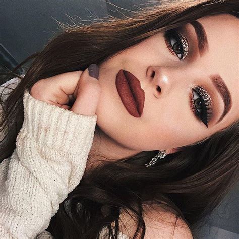 13 Lindos maquillajes que tu espíritu navideño aprobará