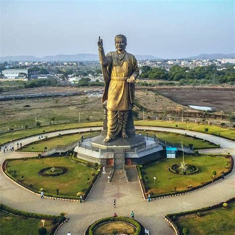 Estatua de Basaveshwara - Megaconstrucciones, Extreme Engineering