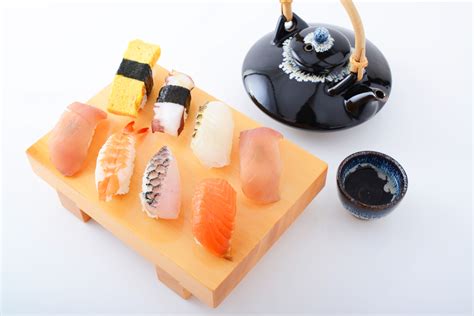 SAKE FOR SUSHI - Sake Sushi pairing - | SAKETALK