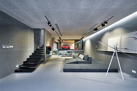 An Ultra Modern House In Hong Kong With A Glass-Walled Garage ...