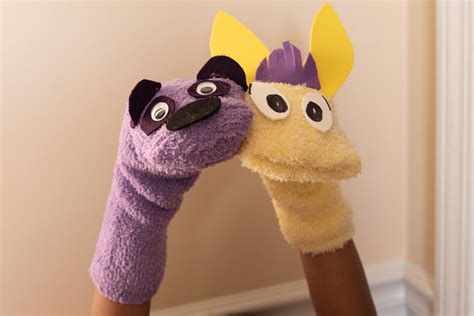 Make a Donkey Hodie Puppet | Crafts for Kids | PBS KIDS for Parents