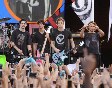 GMA Summer Concert Series - 5 Seconds of Summer Photo (38792855) - Fanpop