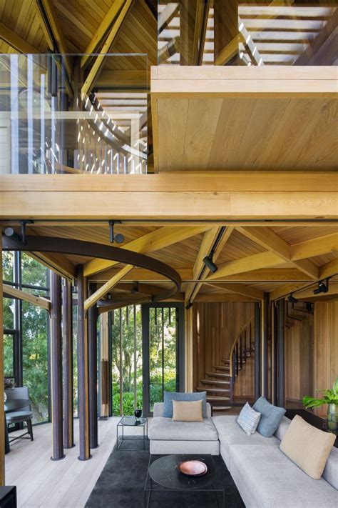 This Treehouse-Like Home Is Stunning Inside and Out | Modern tree house ...