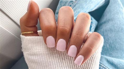 39 Dip Powder Nail Designs To Inspire Your Next Manicure