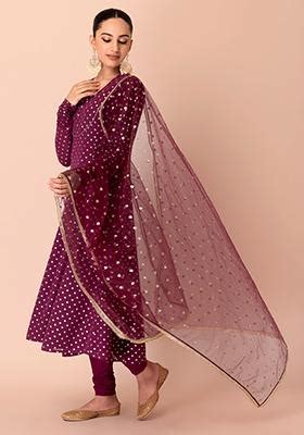 Buy Women Maroon Sequin Mesh Dupatta - Feed-Dupattas - Indya | Canada