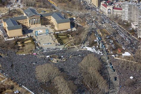 Eagles Super Bowl Parade Photos - ABC News