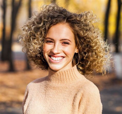 Windy Day Hairstyles for Curls | Ouidad | Curl Talk