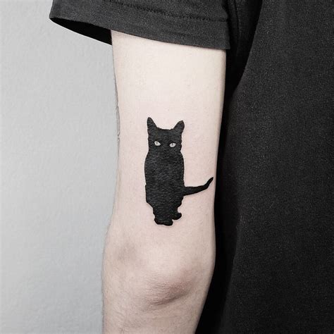 tattoosphera.com | Black cat tattoos, Silhouette tattoos, Minimalist tattoo