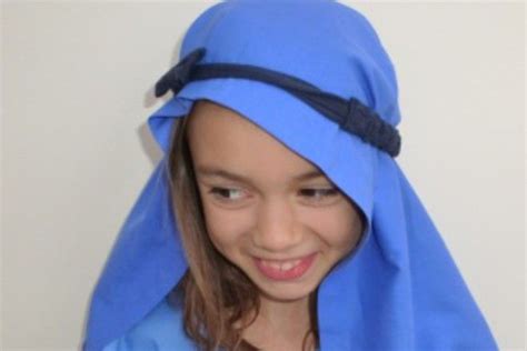 How to make a Nativity costume for Mary | Nativity costumes, Diy costumes kids, Mary costume