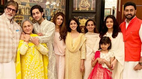 Amitabh Bachchan shares a picture with his family, celebrating Diwali