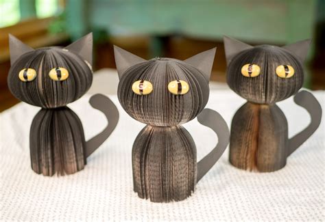 Black Cat-halloween Decor-cat Decor-spooky Decor-fall Decor-cat Lover Gift-book Gift-halloween ...