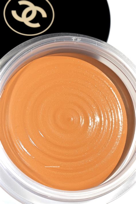 CHANEL Les Beiges Bronzing Cream 4 | ommorphia beauty bar