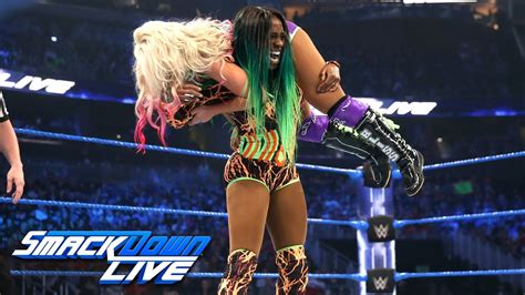 Naomi vs. Alexa Bliss — SmackDown Women's Championship Match: SmackDown LIVE, April 4, 2017 ...