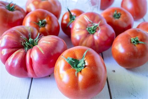 Have you always wondered how to can tomatoes? This step-by-step tutorial is filled with ...