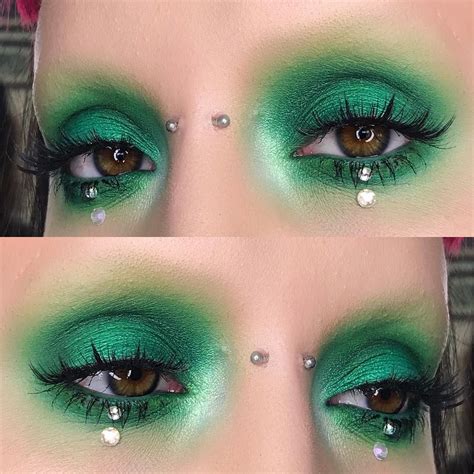 Green Smokey Eye, Septum Ring, Nose Ring, Crazy Eyes, Everyday Makeup ...