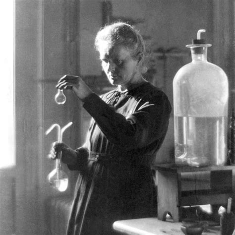 Marie Curie Nobel Prize winner: Let us find out her discoveries and inventions - Tell Tale Ladies