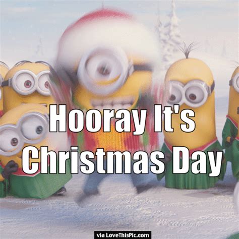 224616-Hooray-Its-Christmas-Day-Minion-Quote.gif (540×540) | Christmas ...