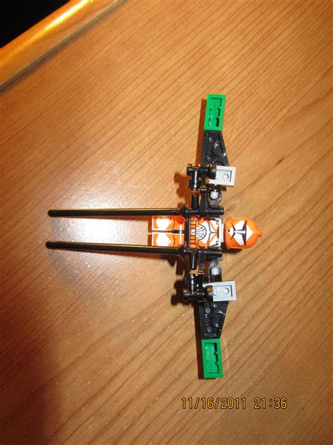 Lego Minifigure Wings : 4 Steps - Instructables