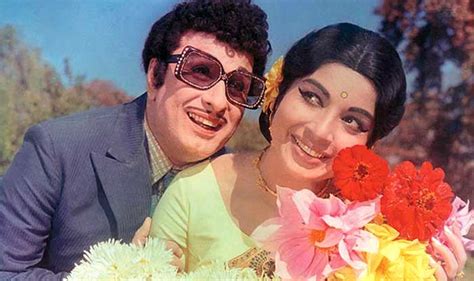 Jayalalithaa and MGR love story goes viral: 6 things to know about it! | India.com