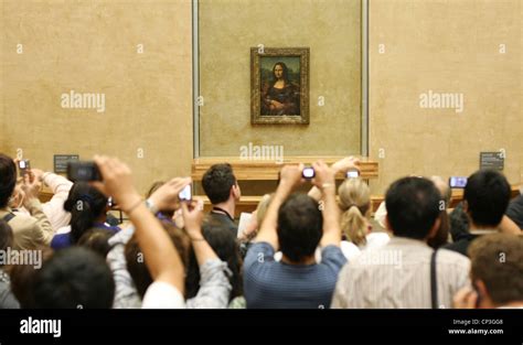 Mona Lisa Louvre Museum Paris France Stock Photo - Alamy