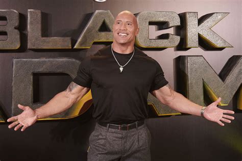 WATCH: Rare Photo of Dwayne Johnson Spending Family Time With His Half ...