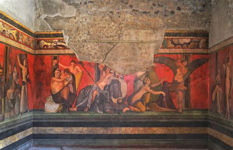 Ancient Roman paintings in Pompeii. : r/AncientCivilizations