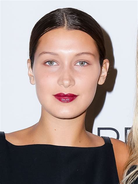 Bella Hadid Face Shape