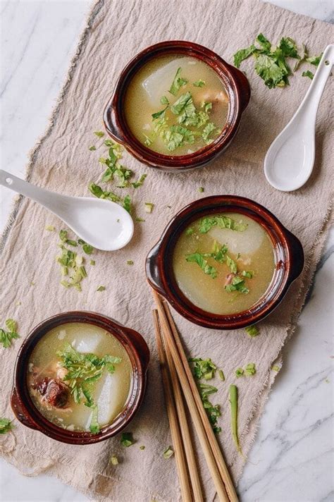 15 Nourishing Chinese Soup Recipes | The Woks of Life