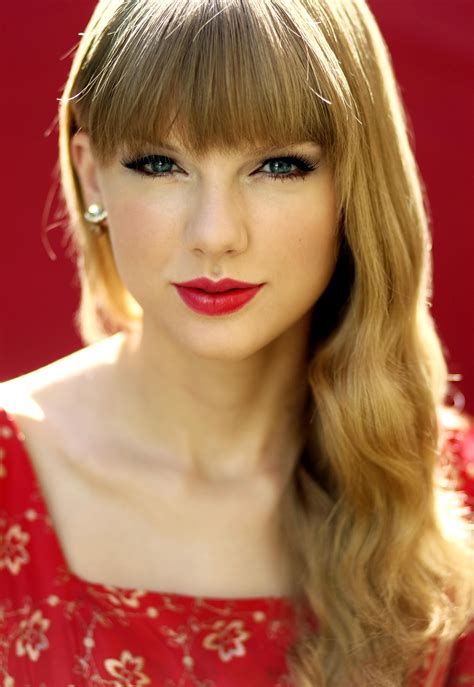 Happy Birthday, Taylor Swift! Here are 24 reasons we love you, plus a couple extra. Taylor Swift ...