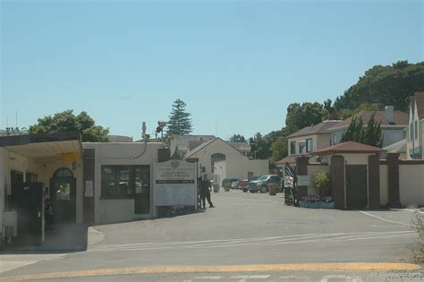 San Quentin Prison Entrance | That's a gift shop to the left… | Flickr
