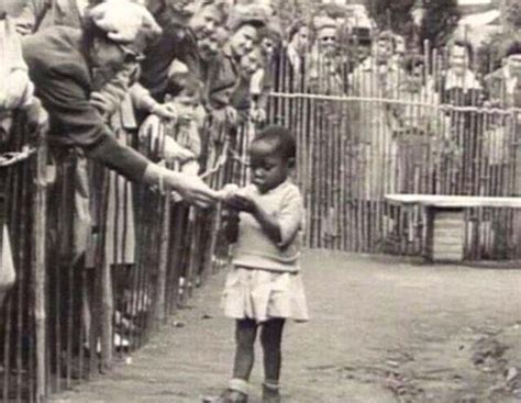 The Shameful History of Human Zoos: Displaying ‘Exotic Foreigners’ Only Stopped 60 Years Ago ...