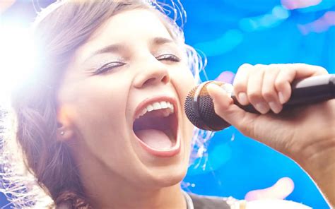 Ten Best Karaoke Songs for Altos (Detailed List) - My Audio Lover (2023)