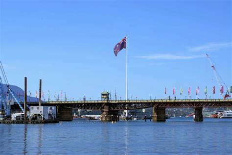 Pyrmont Bridge - Hotel & Accommodation Darling Harbour, Sydney NSW