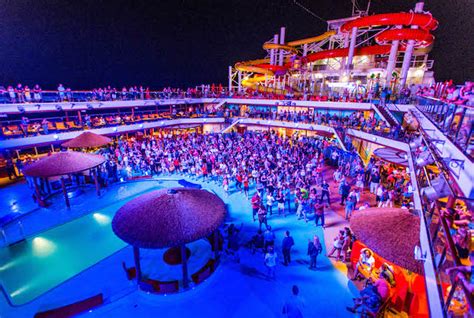 Party Cruises: Best Party Cruise Ships | Oyster.com