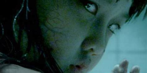 Hollow Movie Review - ‘Hollow’ Brings Vietnamese Horror to the Fore | ClickTheCity Movies