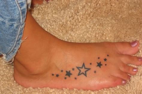 Star Foot Tattoos, Moon Star Tattoo, Cute Foot Tattoos, Foot Tattoos For Women, Wrist Tattoos ...