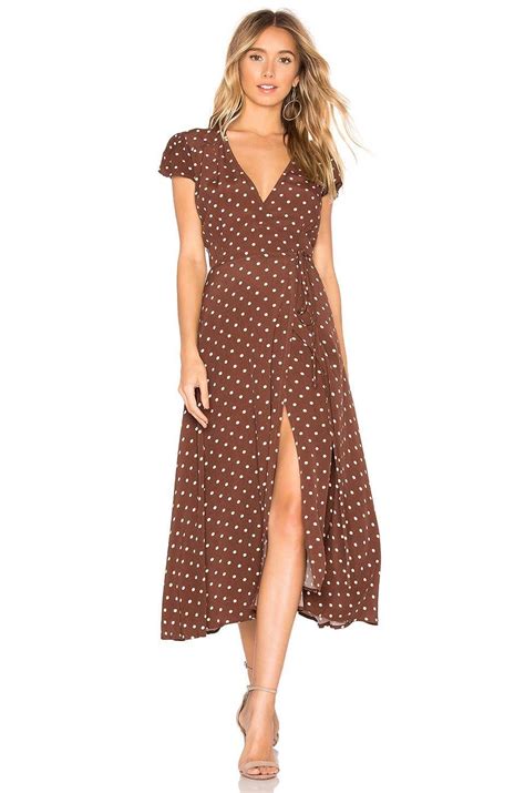 11 All-Brown Outfits It Girls Love | All brown outfit, Wrap dress, Dress