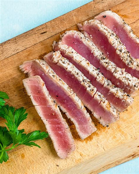 Can these tuna steaks be eaten raw in the middle? | ibirthdaycake