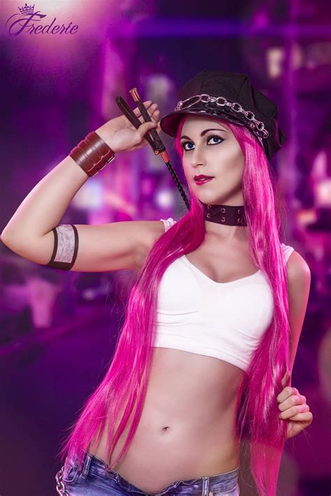 Poison Final Fight Cosplay