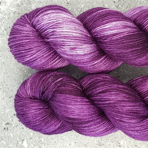 50/50 Hand dyed yarn 'Orchid' | Etsy