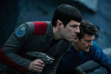 Star Trek Beyond Cast on Legacy & the Future of the Franchise | Collider